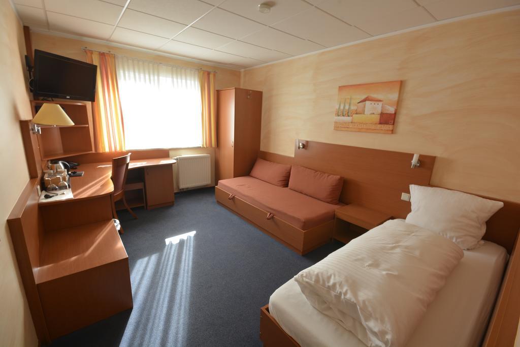 Hotel Nord Rheinbach Room photo