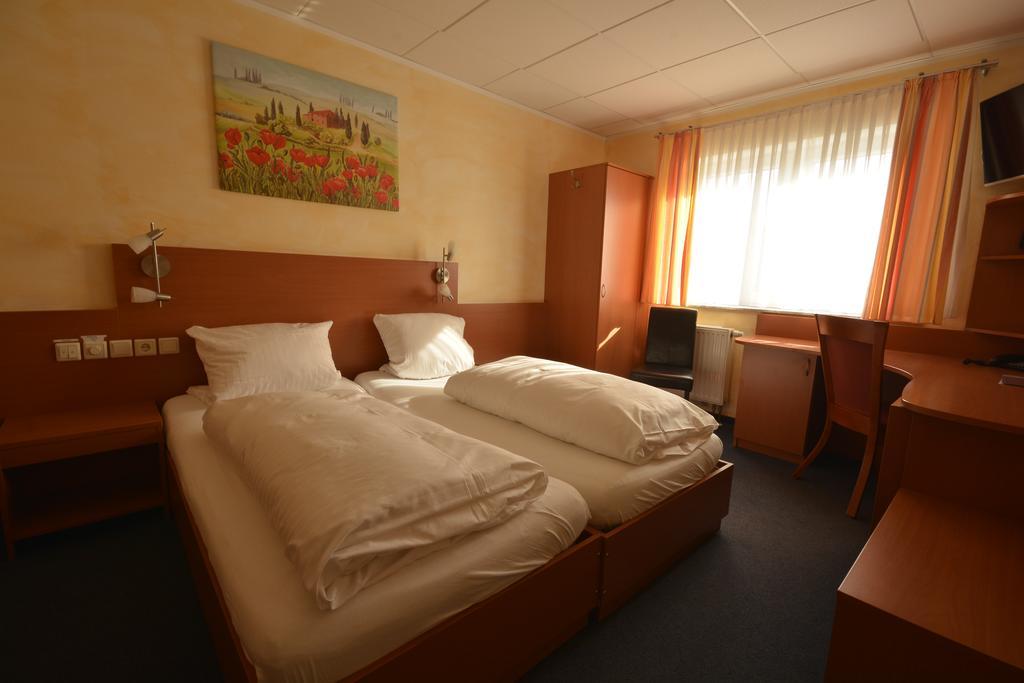 Hotel Nord Rheinbach Room photo